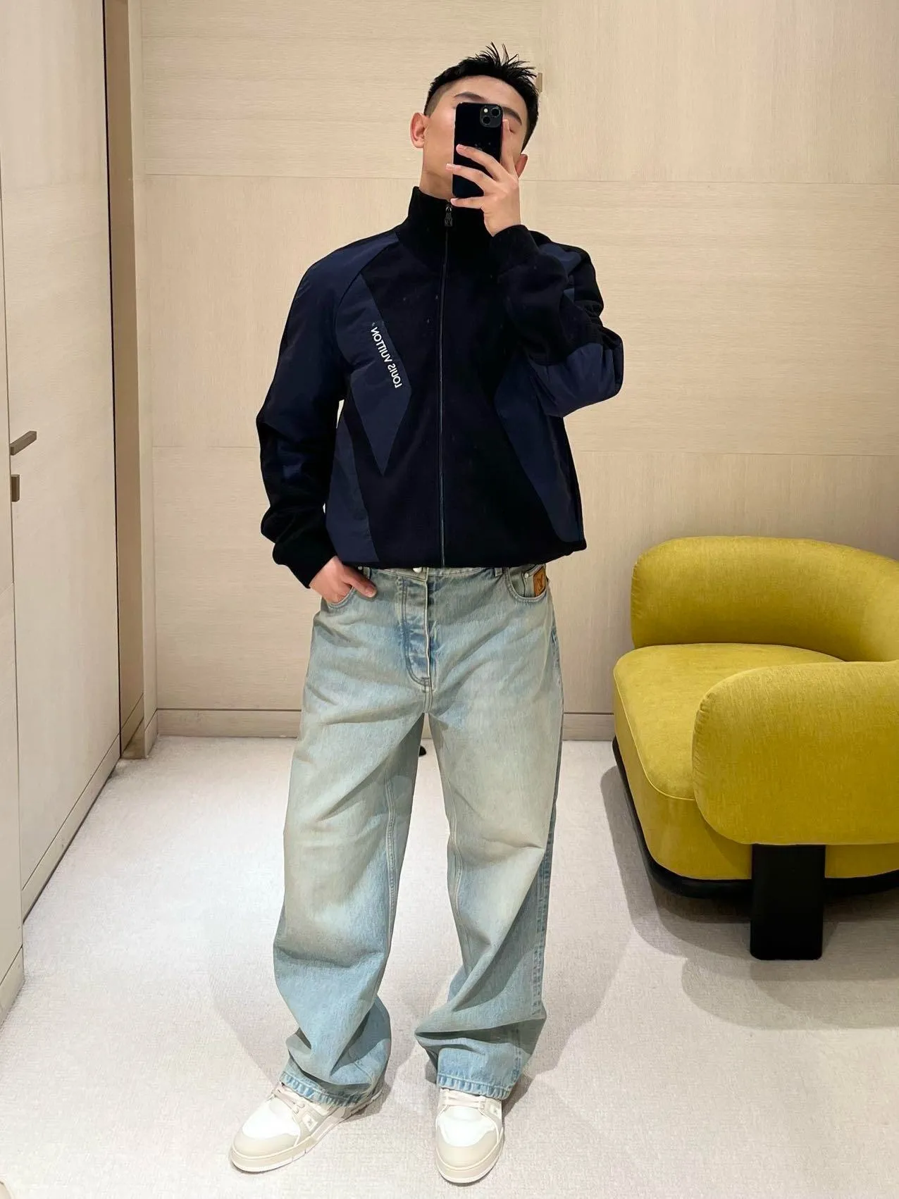 Louis Vuitton/